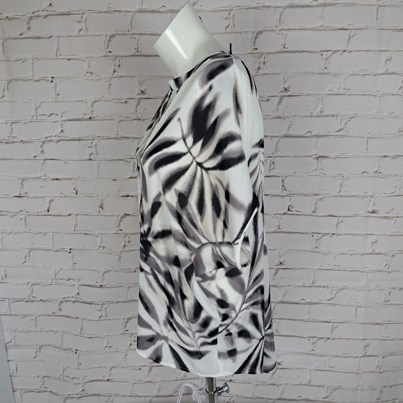 Bcbgmaxazria Ayanna Oversized Printed Top - Picture 4 of 10